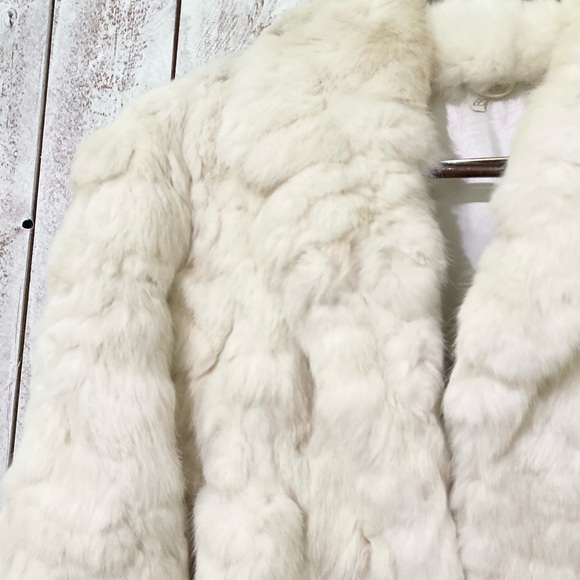 Fur coat - Picture 2 of 3